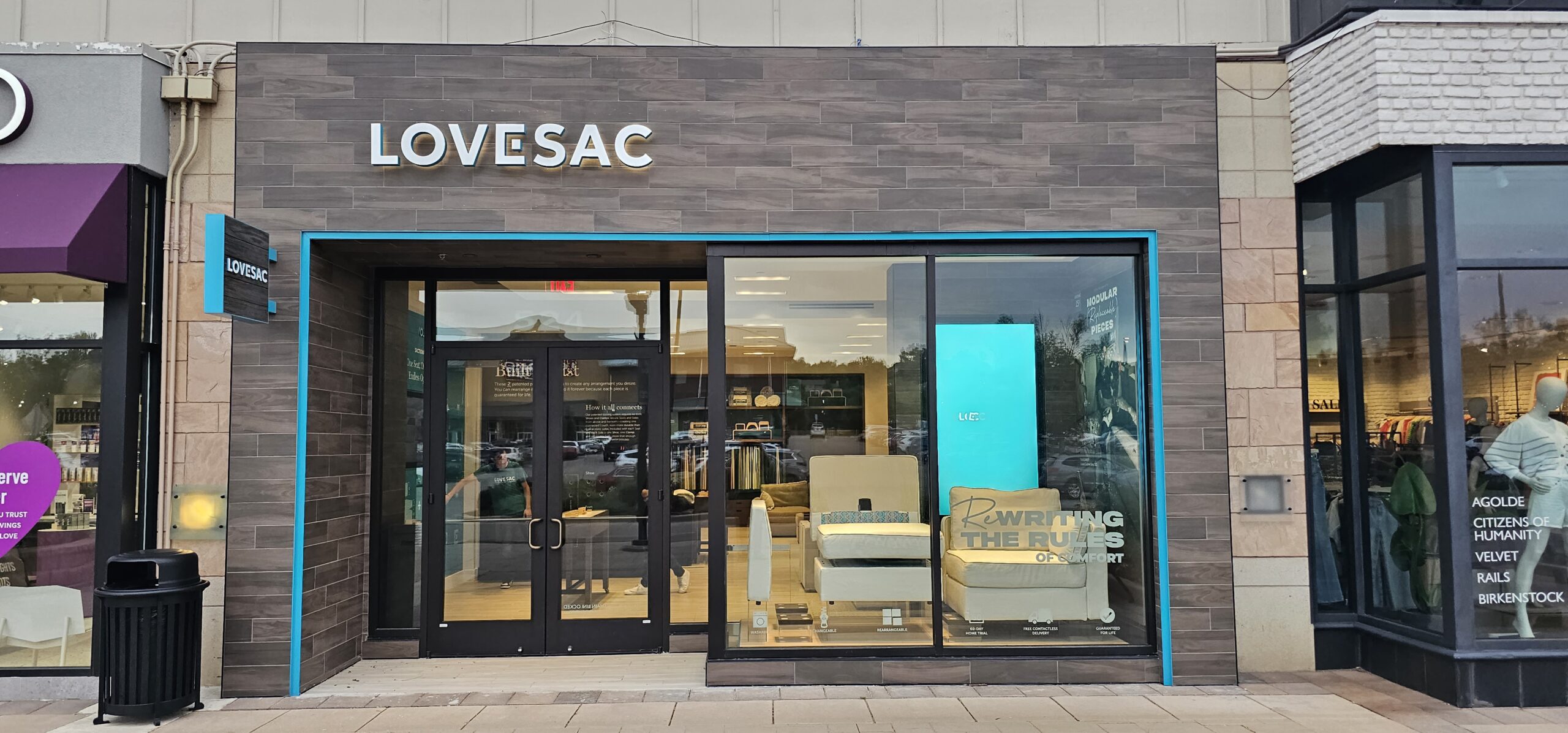 Lovesac Littleton CO Storefront Fixture Installation